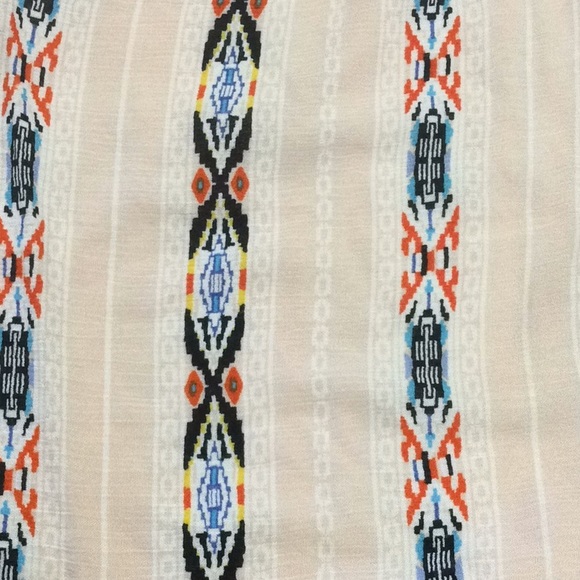 Southwestern Off The Shoulders Entro Mini - Picture 4 of 6